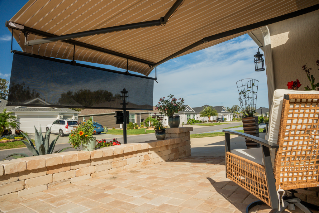 Awning-SemiCassette-Crossarm-BronzeHousing